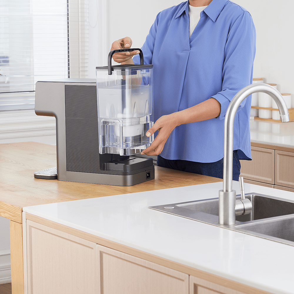 Dispensador de água Philips Tudo-em-Um Quente + Frio ADD5981GR (filtra PFAS) compatível com BRITA