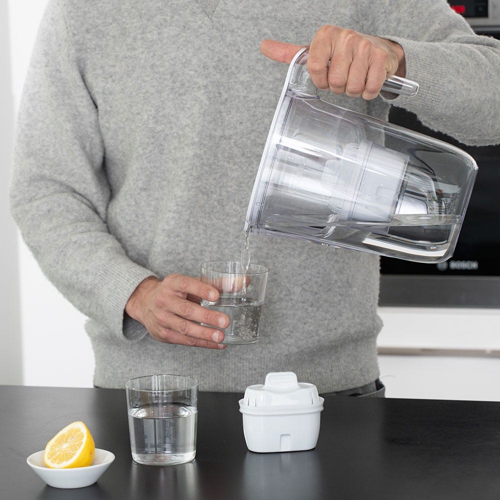 Jarro com filtro de água Philips 2.6L + Micro X-Clean (3X) AWP2933WHT3